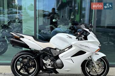 Мотоцикл Спорт-туризм Honda VFR 800F Interceptor 2002 в Ровно
