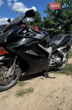 Мотоцикл Спорт-туризм Honda VFR 800F Interceptor 2008 в 