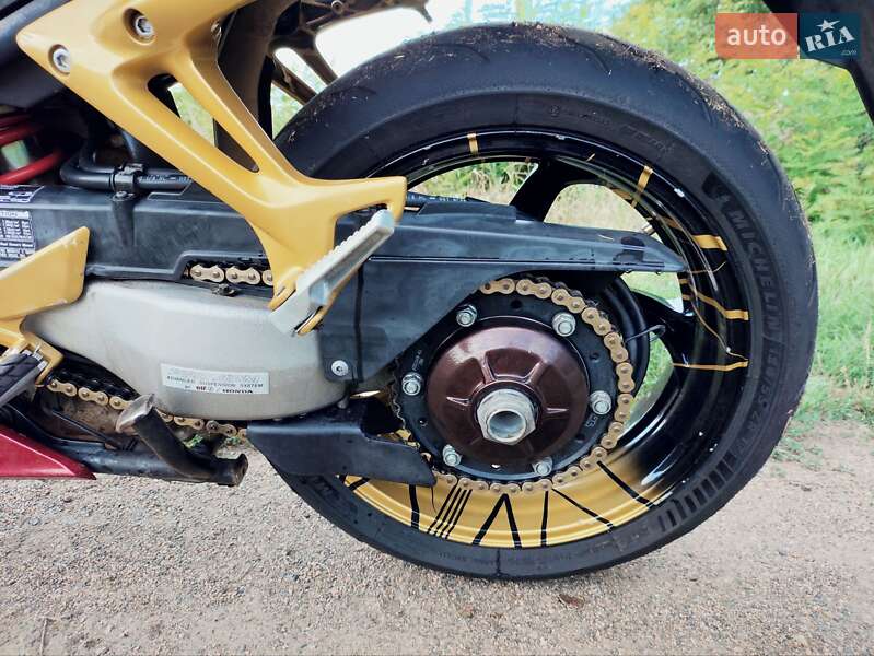 Мотоцикл Спорт-туризм Honda VFR 800F Interceptor 2003 в Новоукраїнці