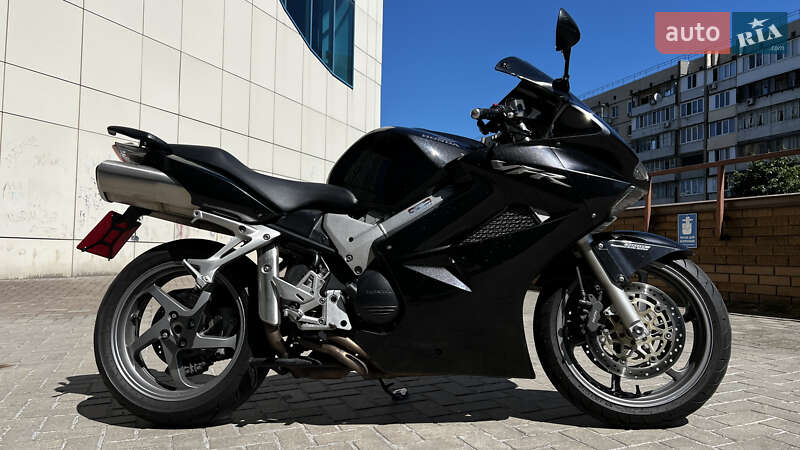 Мотоцикл Спорт-туризм Honda VFR 800F Interceptor 2006 в Києві