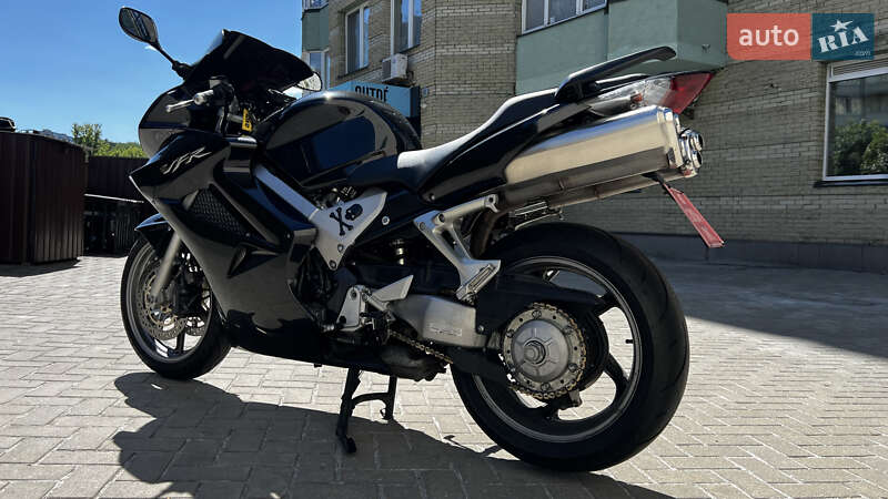 Мотоцикл Спорт-туризм Honda VFR 800F Interceptor 2006 в Києві