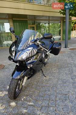 Мотоцикл Спорт-туризм Honda VFR 800F Interceptor 2006 в 