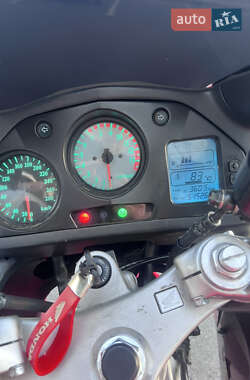 Мотоцикл Спорт-туризм Honda VFR 800F Interceptor 1999 в 