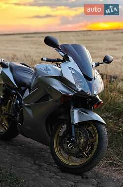Мотоцикл Спорт-туризм Honda VFR 800F Interceptor 2005 в Любашевке