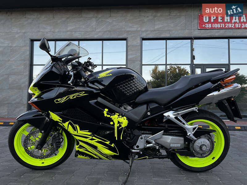 Мотоцикл Спорт-туризм Honda VFR 800F Interceptor 2002 в Березівці