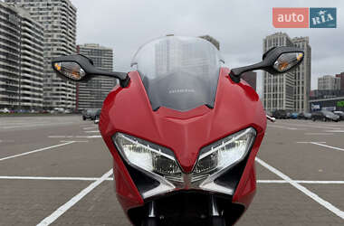 Мотоцикл Спорт-туризм Honda VFR 800F Interceptor 2015 в Києві