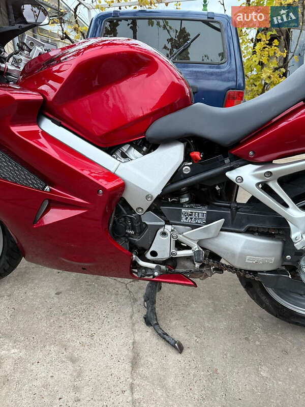 Мотоцикл Спорт-туризм Honda VFR 800F Interceptor 2006 в Кельменцах фото 10 Мотоцикл Спорт-туризм Honda VFR 800F Interceptor 2006 в Кельменцах