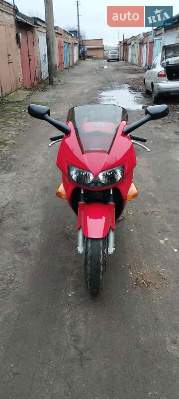 Honda VFR 800F Interceptor 1999