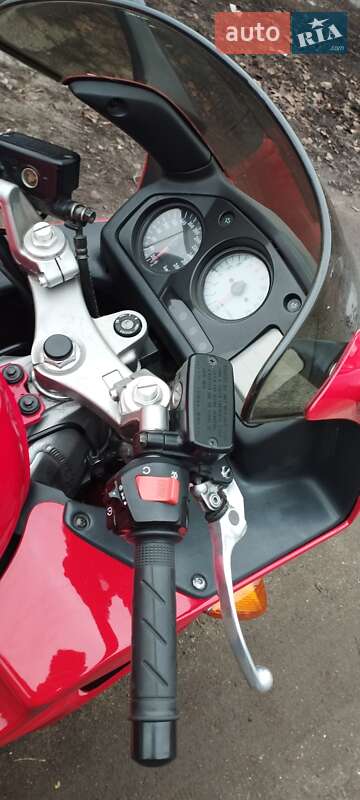 Мотоцикл Спорт-туризм Honda VFR 800F Interceptor 1999 в Полтаве