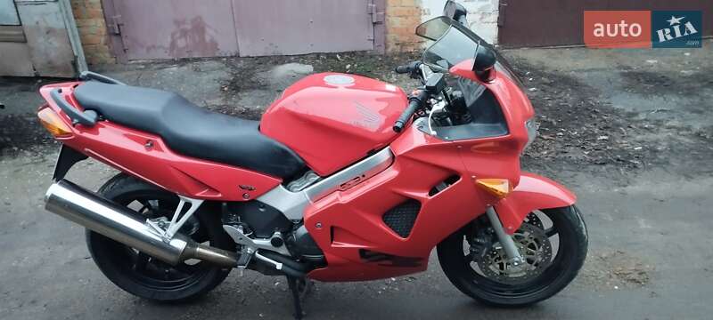 Мотоцикл Спорт-туризм Honda VFR 800F Interceptor 1999 в Полтаве