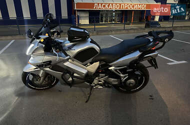Мотоцикл Спорт-туризм Honda VFR 800F Interceptor 2002 в Тернополі