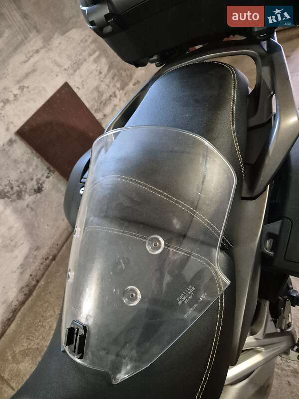 Мотоцикл Многоцелевой (All-round) Honda VFR 800X Crossrunner 2015 в Кривом Роге фото 8 Мотоцикл Многоцелевой (All-round) Honda VFR 800X Crossrunner 2015 в Кривом Роге