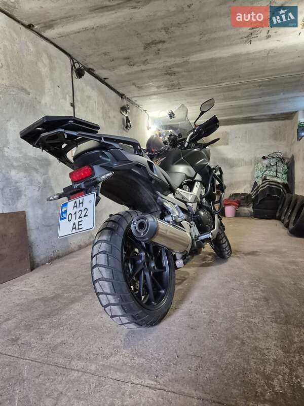 Мотоцикл Многоцелевой (All-round) Honda VFR 800X Crossrunner 2015 в Кривом Роге фото 7 Мотоцикл Многоцелевой (All-round) Honda VFR 800X Crossrunner 2015 в Кривом Роге