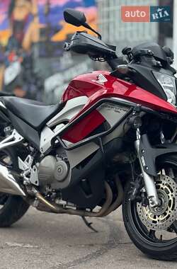 Мотоцикл Спорт-туризм Honda VFR 800X Crossrunner 2012 в 