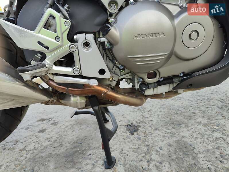 Мотоцикл Спорт-туризм Honda VFR 800X Crossrunner 2012 в Харкові фото 5 Мотоцикл Спорт-туризм Honda VFR 800X Crossrunner 2012 в Харкові