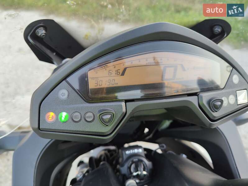 Мотоцикл Спорт-туризм Honda VFR 800X Crossrunner 2012 в Харкові фото 9 Мотоцикл Спорт-туризм Honda VFR 800X Crossrunner 2012 в Харкові