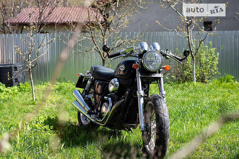 Мотоцикл Классик Honda VRX 400 Roadster 1995 в Киеве