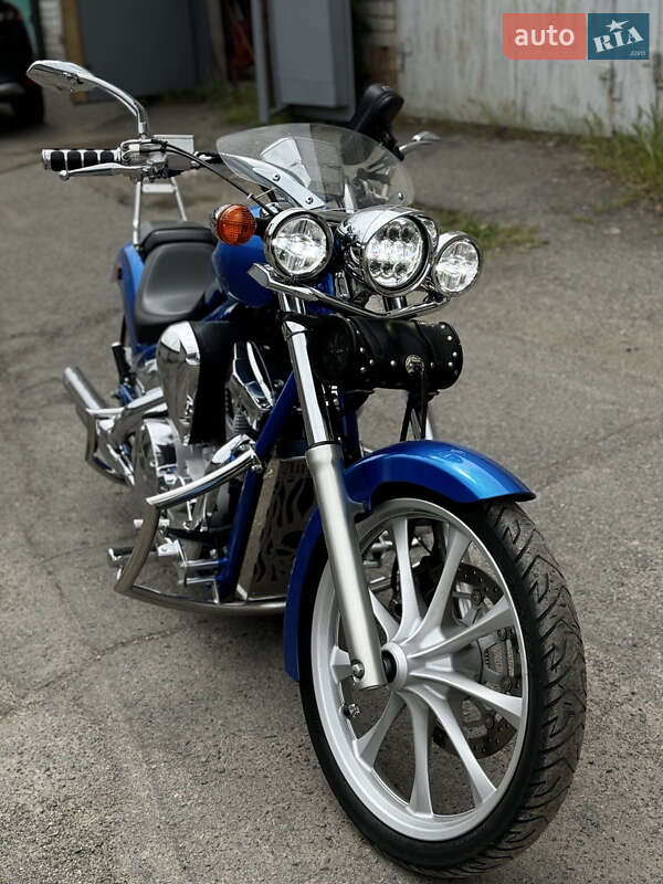 Мотоцикл Круизер Honda VT 1300CX Fury 2010 в 