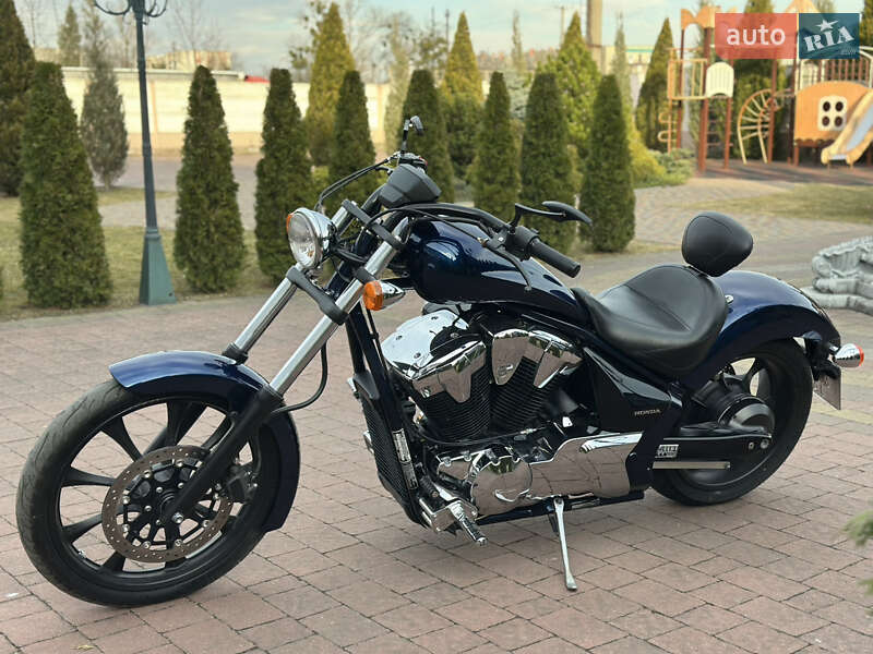 Мотоцикл Круизер Honda VT 1300CX Fury 2020 в Стрые