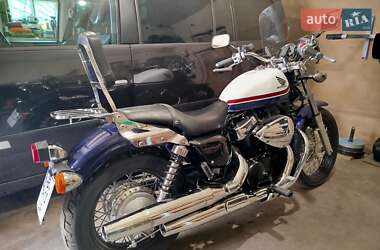 Мотоцикл Чоппер Honda VT 400S 2013 в Сутисках