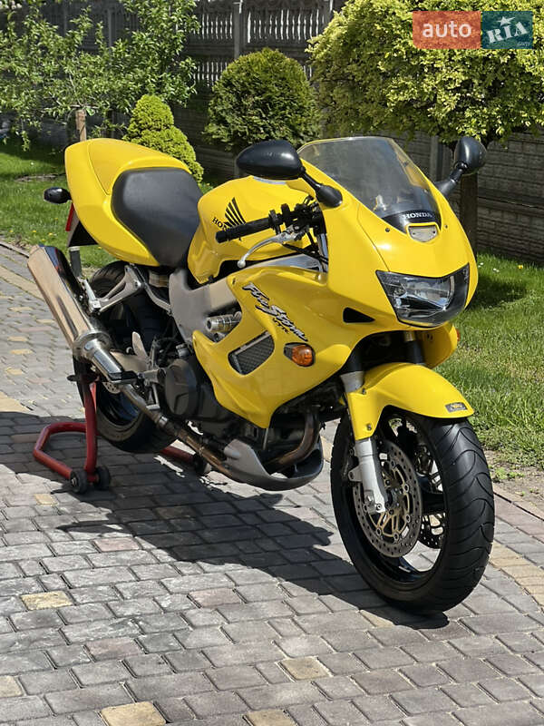 Мотоцикл Спорт-туризм Honda VTR 1000 2002 в Буську