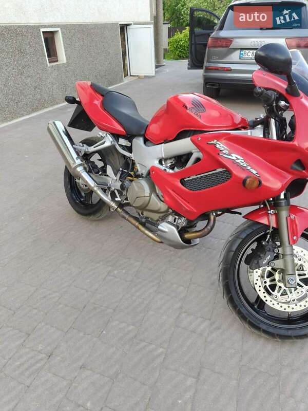 Мотоцикл Спорт-туризм Honda VTR 1000F 2005 в Львові