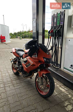 Спортбайк Honda VTR 1000F 2001 в Черновцах