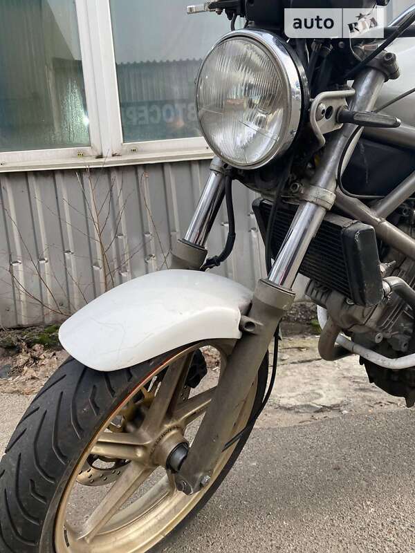 Мотоцикл Классік Honda VTR 250 2002 в Києві