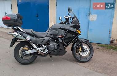 Мотоцикл Многоцелевой (All-round) Honda XL 1000V Varadero 2004 в 