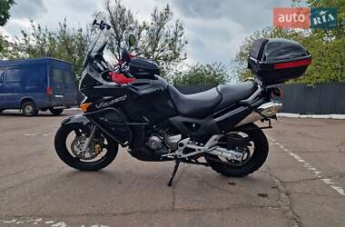 Мотоцикл Туризм Honda XL 1000V Varadero 2006 в Чернигове