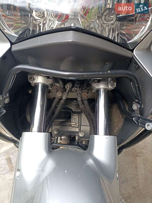 Мотоцикл Багатоцільовий (All-round) Honda XL 1000V Varadero 2003 в Миронівці фото 12 Мотоцикл Багатоцільовий (All-round) Honda XL 1000V Varadero 2003 в Миронівці