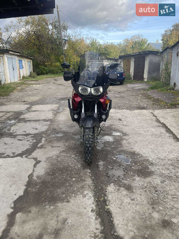 Мотоцикл Багатоцільовий (All-round) Honda XL 1000V Varadero 2001 в Бориславі фото 7 Мотоцикл Багатоцільовий (All-round) Honda XL 1000V Varadero 2001 в Бориславі