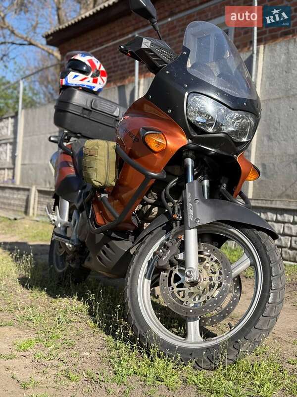 Мотоцикл Супермото (Motard) Honda XL 1000V Varadero 1999 в Кременчуге