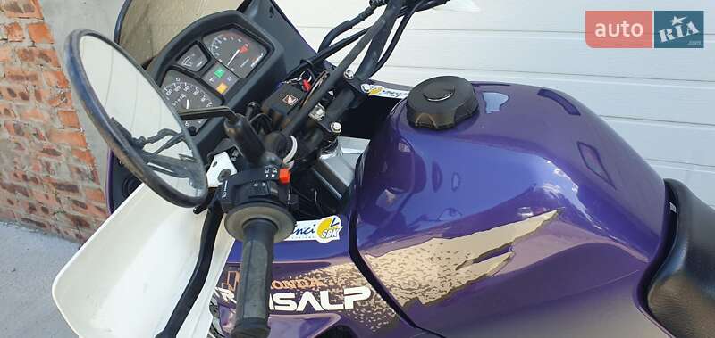 Мотоцикл Внедорожный (Enduro) Honda XL 600V Transalp 1998 в Чернигове