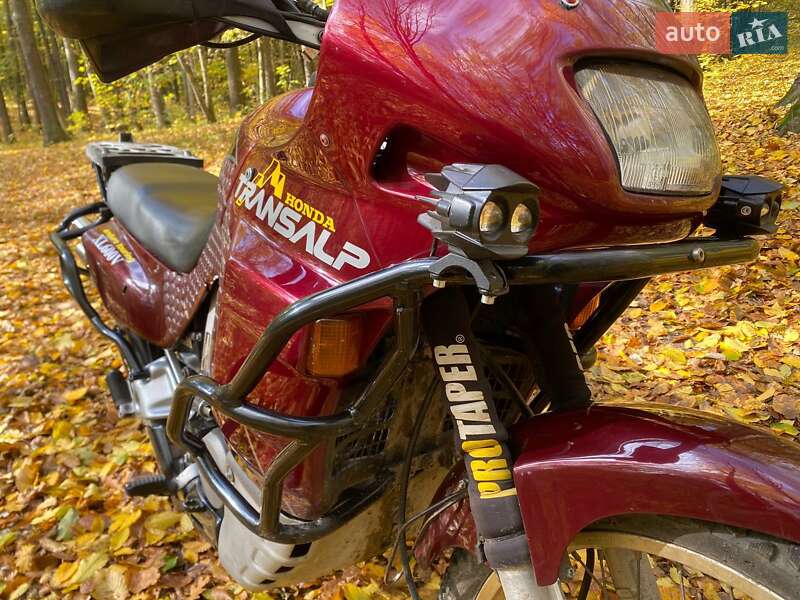 Мотоцикл Туризм Honda XL 600V Transalp 1996 в Виннице