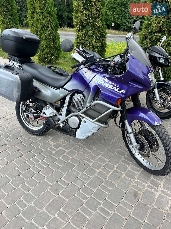 Мотоцикл Многоцелевой (All-round) Honda XL 600V Transalp 1998 в Бучаче