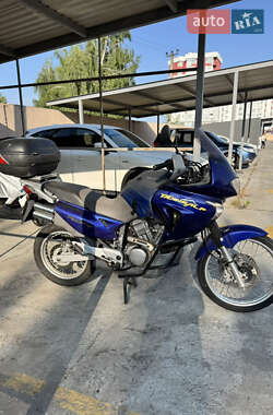 Мотоцикл Спорт-туризм Honda XL 650V Transalp 2004 в 