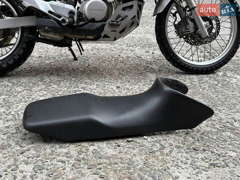 Мотоцикл Внедорожный (Enduro) Honda XL 650V Transalp 2001 в Львове