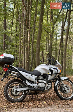 Мотоцикл Позашляховий (Enduro) Honda XL 650V Transalp 2001 в 