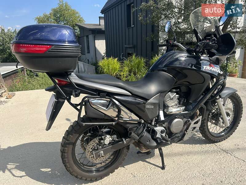 Мотоцикл Спорт-туризм Honda XL 700V Transalp 2011 в Киеве фото 10 Мотоцикл Спорт-туризм Honda XL 700V Transalp 2011 в Киеве