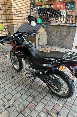 Мотоцикл Внедорожный (Enduro) Honda XR 125L 2013 в Луцке