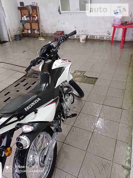 Мотоцикл Кросс Honda XR 150L 2014 в Николаеве