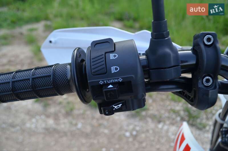 Мотоцикл Позашляховий (Enduro) Honda XR 150L 2023 в Галичі
