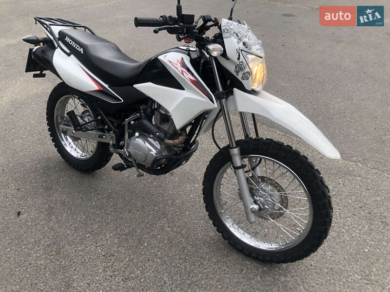 Мотоцикл Кросс Honda XR 150L 2017 в 