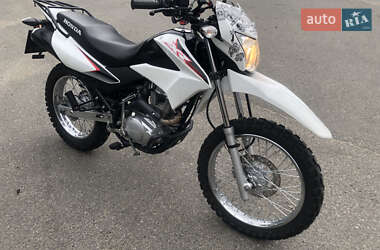 Мотоцикл Кросс Honda XR 150L 2017 в 
