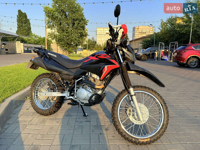 Honda XR 150L 2022