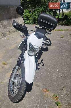 Мотоцикл Внедорожный (Enduro) Honda XR 150L 2014 в 