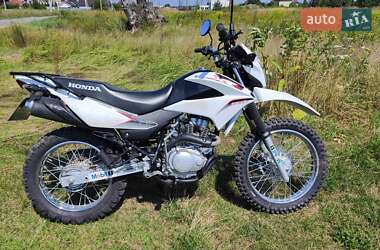 Мотоцикл Внедорожный (Enduro) Honda XR 150L 2014 в 