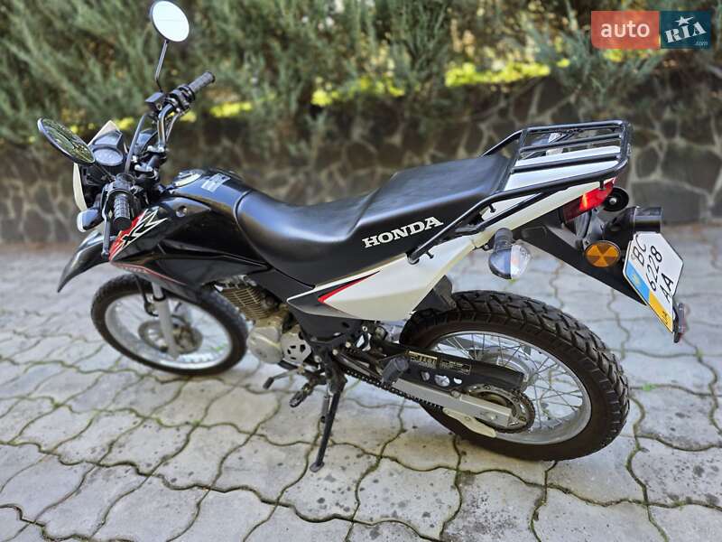 Мотоцикл Позашляховий (Enduro) Honda XR 150L 2014 в Львові