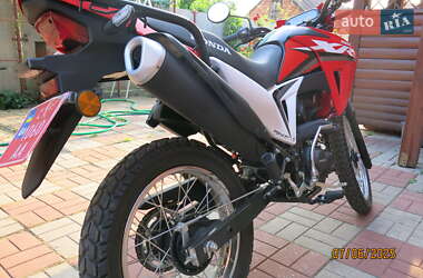 Мотоцикл Внедорожный (Enduro) Honda XR 190 L 2025 в 